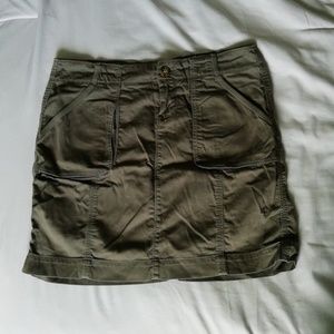 🌈2 /$12 Old navy mini skirt